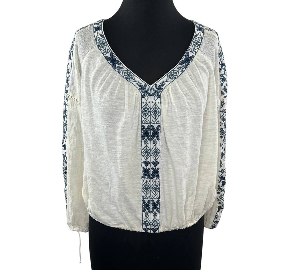 ANTHROPOLOGIE Akemi + Kin Merewen White Embroidered Boho Peasant Top Size XS